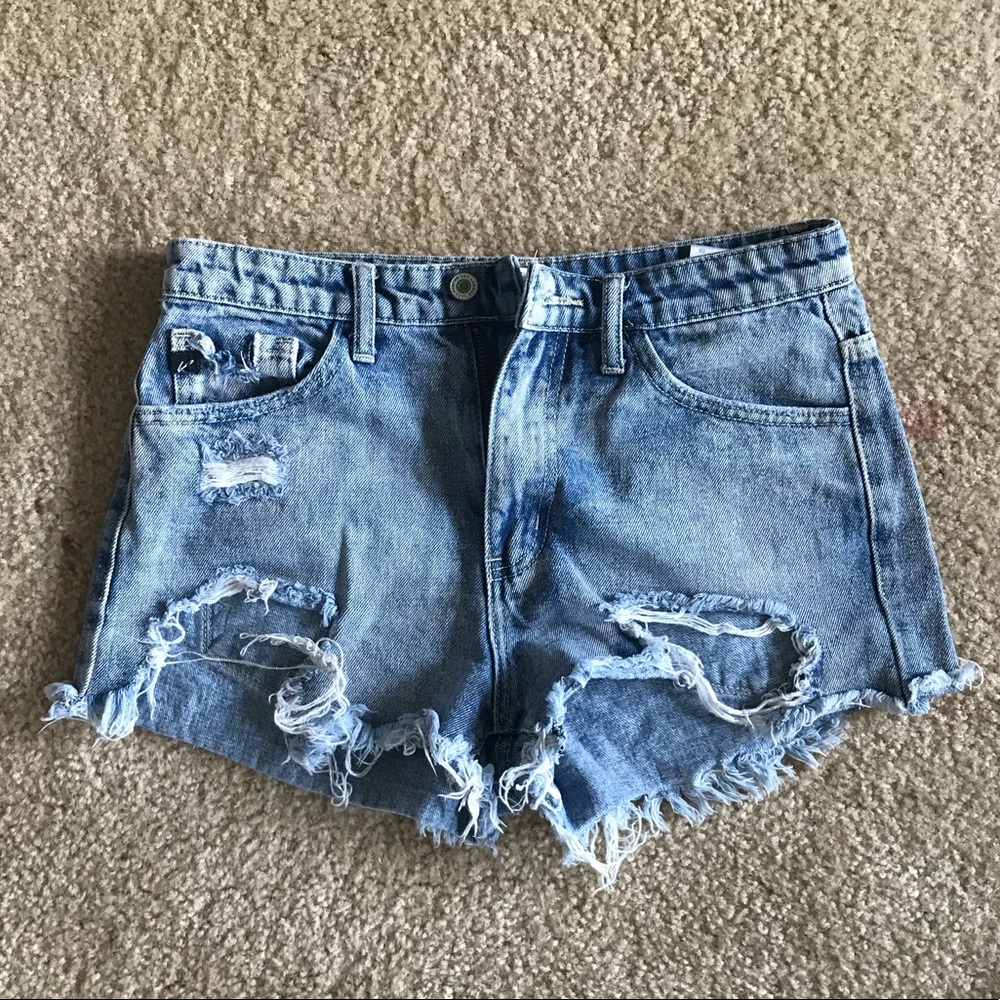 Denim distressed shorts